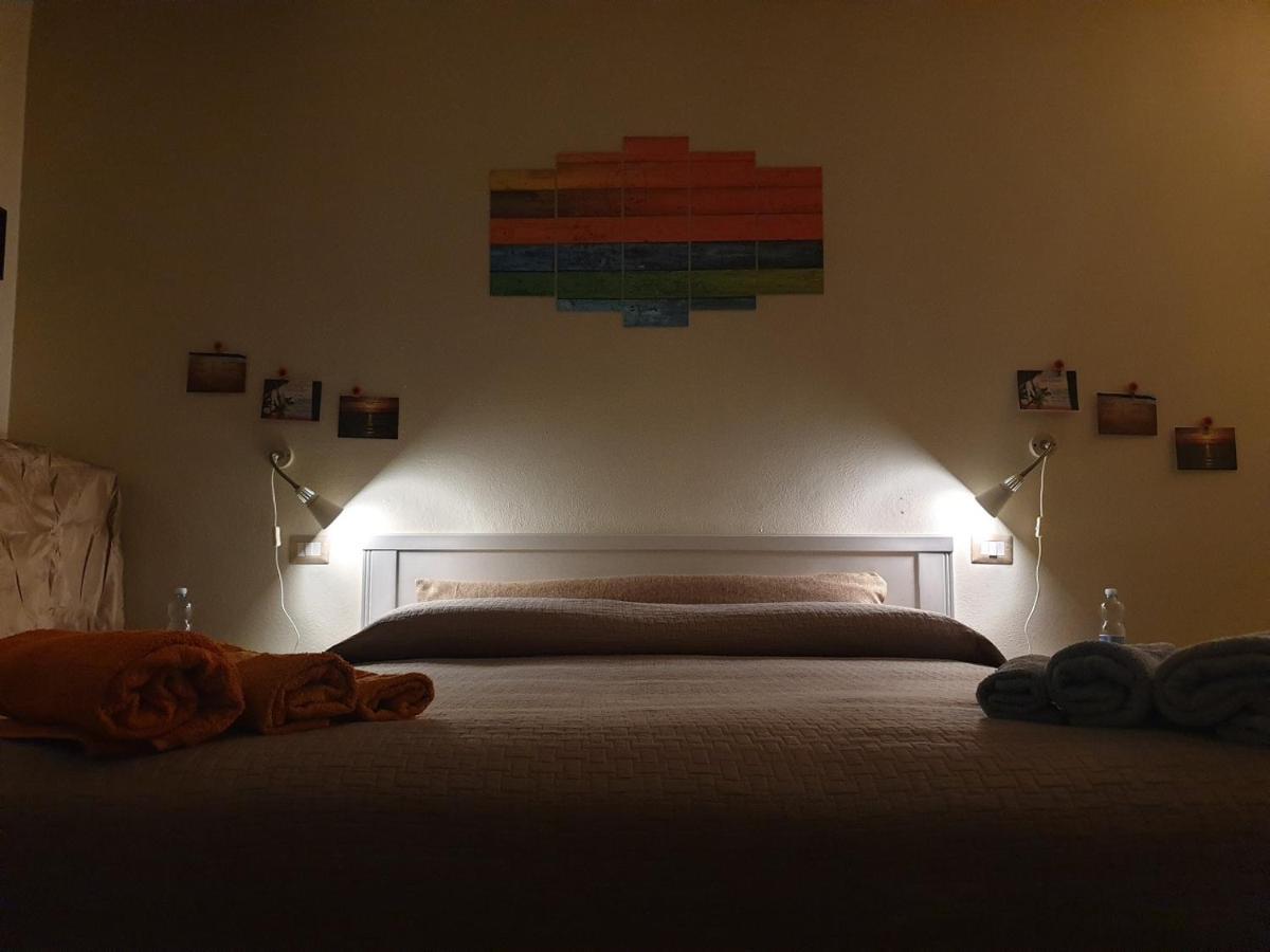 B&B Annalu' Guspini Extérieur photo